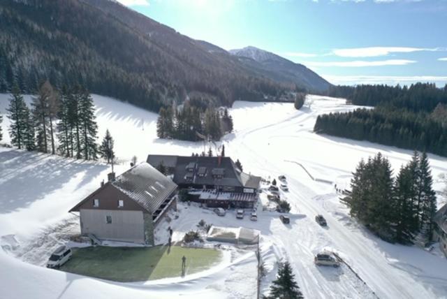 Gasthof Draxlerhaus Hohentauern Exterior photo